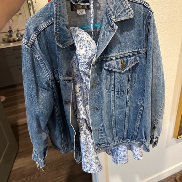 Jean Jacket - Picture 4 of 4